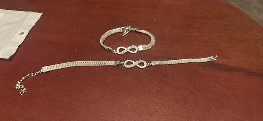 Bracket And Ankle Bracelets 