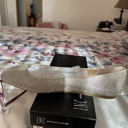 BRAND NEW FLATS FROM MACYS