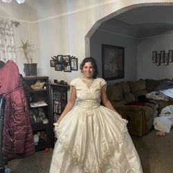 Vintage Wedding Dress