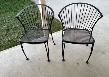 2 vintage metal outdoor chairs