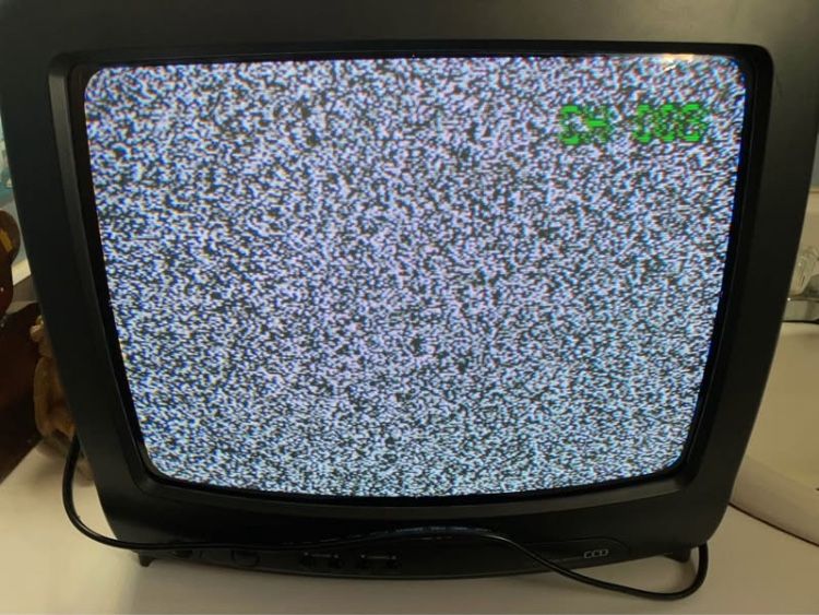 13’ CRT TV
