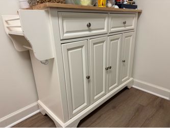 Kitchen Island with Storage