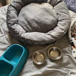 Dog Bed & 2 Sets Of Dog Bowls 