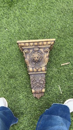 Wall decor