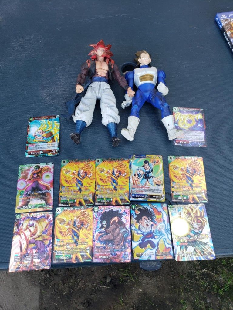 2 Big Toys Dragon Ball Z GT. With 12 Glowing Cards 2 Are more rare. Misprint with 2 side card 2 pics back & front card. All for $250! Or best offer