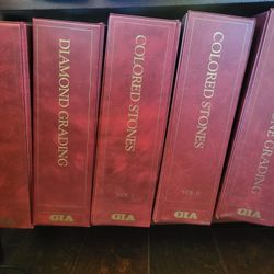 GIA Gemologist Course