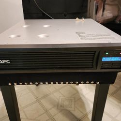 APC Electric Smart UPS 