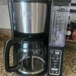 Ninja 12 Cup Coffee Machine