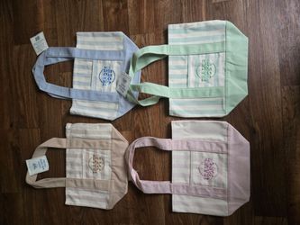 New trader Joe's tote bags
