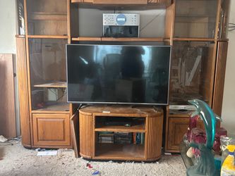 Entertainment unit solid oak