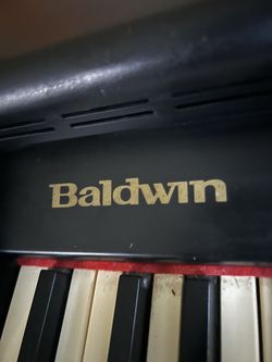 Baldwin Pianovelle Piano