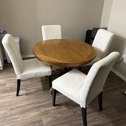 Table And Chairs Set 