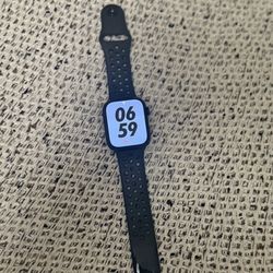 NIKE I WATCH SERIES 7 