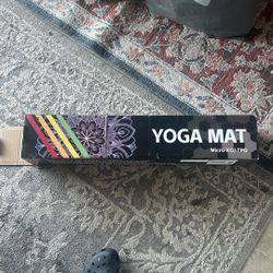 YOGA MAT