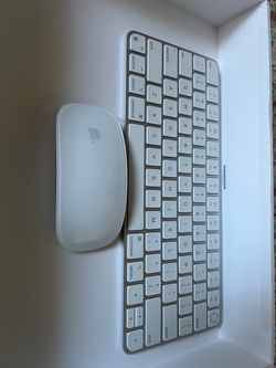 Apple Magic Keyboard with touch id and Magic Mouse 2