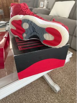 Jordan 11 size 10.5