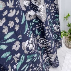 Shower Curtain Moody Print