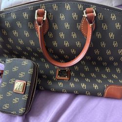 Authentic- Dooney and Bourne Purse and Wallet