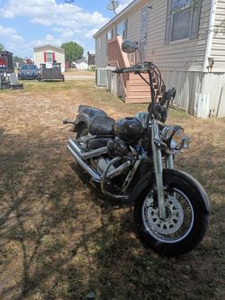 2001 Suzuki 2500