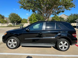 2009 Mercedes-Benz ML350 4MATIC – Clean Title – Runs & Drives Great – $2,995 OBO