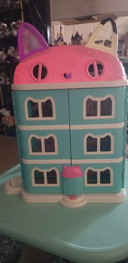 Gabby's Purrfect Dollhouse "25" Playset with Sounds - No Extras
