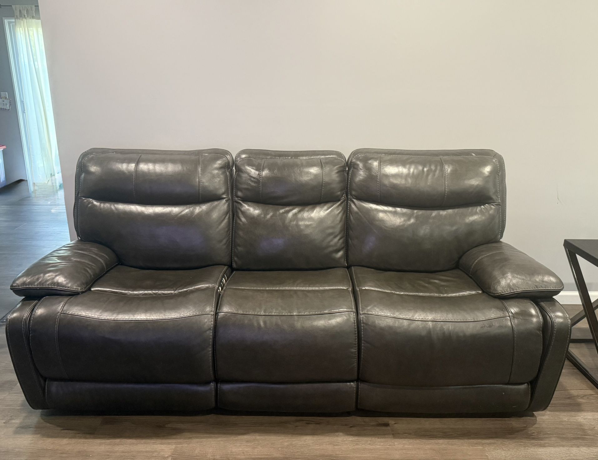 Ashley Furniture Palladum Power Reclining Sofa & Loveseat Set β Good Condition!