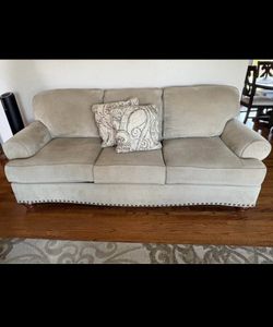Sofa loveseat