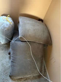 King bed & couch