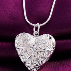 925 Sterling Silver Heart ❤️ Photo Frame Pendant Necklace 