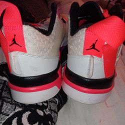 Jordans size 10