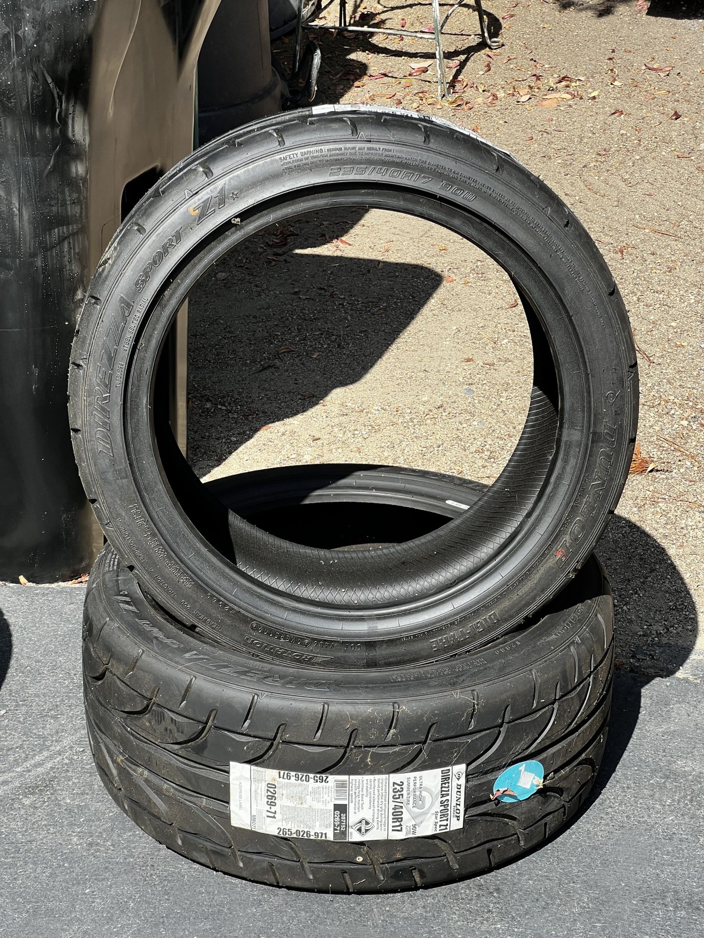 BRAND NEW Dunlop Direzza Sport Z1 Tires