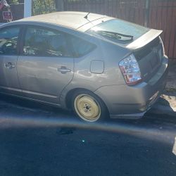  Toyota Prius Part