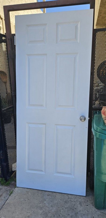 Interior 6 Panel Door w/hardware--34"x 80"