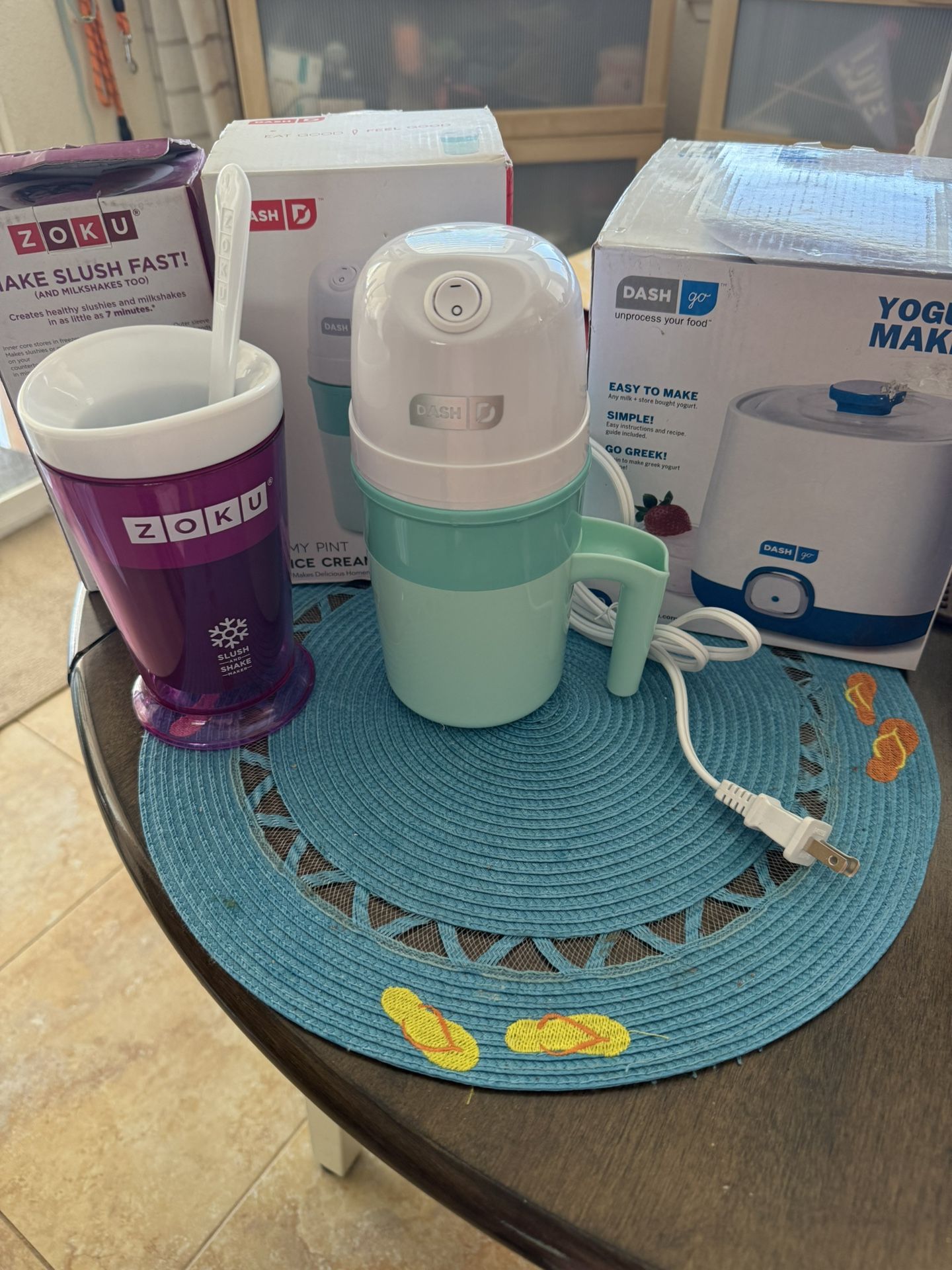 Yogurt maker, Ice Cream maker, Slush maker