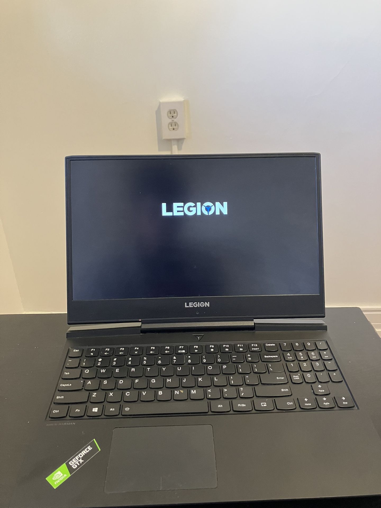 Lenovo Legion Y545 Gaming Laptop