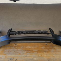 2021-2024 Jeep Grand Cheroke front Bumper OEM 
