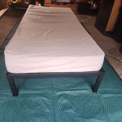 Twin Xl Bed Frame And Matress 