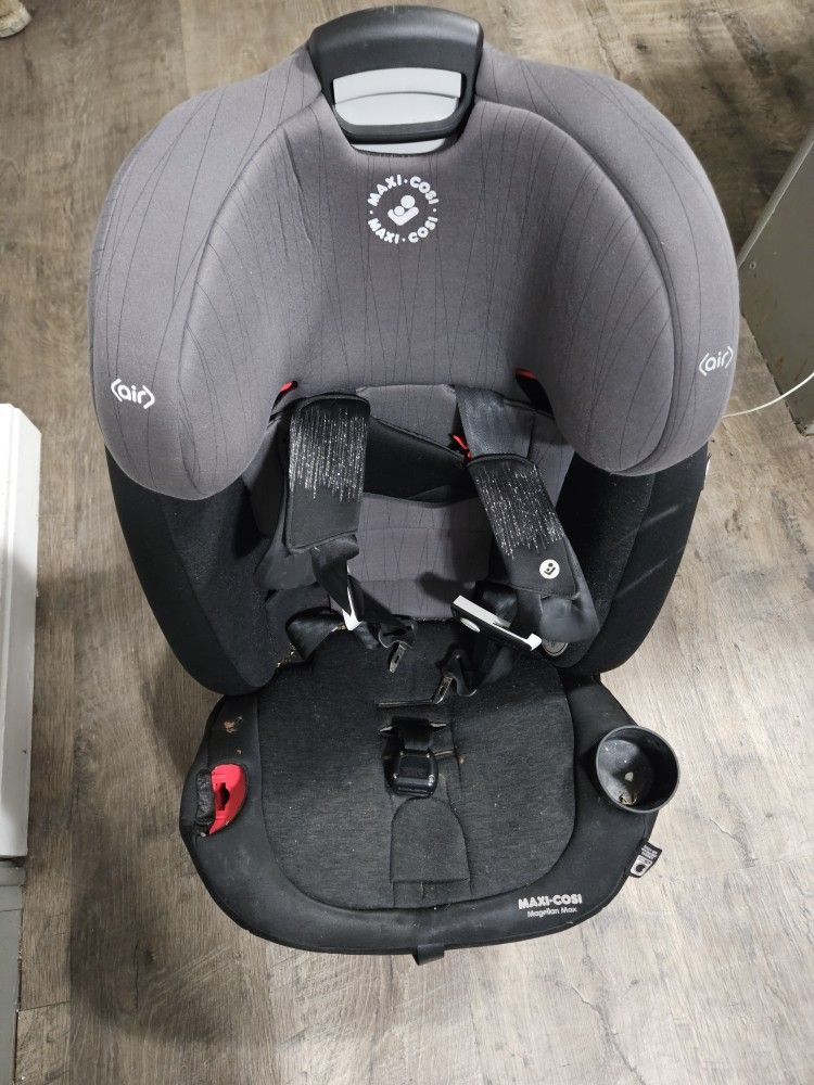 Maxi Cosi MAGELLAN ALL IN 1