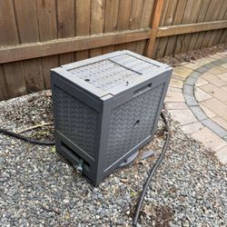 Free Suncast Auto Wind Hose Reel