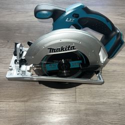 Makita 18V LXT Lithium-Ion Cordless 6-1/2 in. Lightweight Circular Saw and General Purpose Blade (Tool-Only