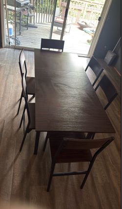 Dining table with 6 chairs