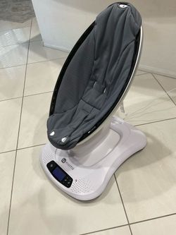 4 moms baby swing (pick up only)
