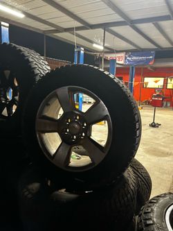 Chevy stocks 20” 275/60/20