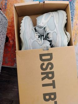 Yeezy desert boots 7.5 men