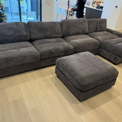 New 167x66 sectional couch with ottoman / free delivery