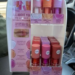 Lips oils by Beauty Creations 