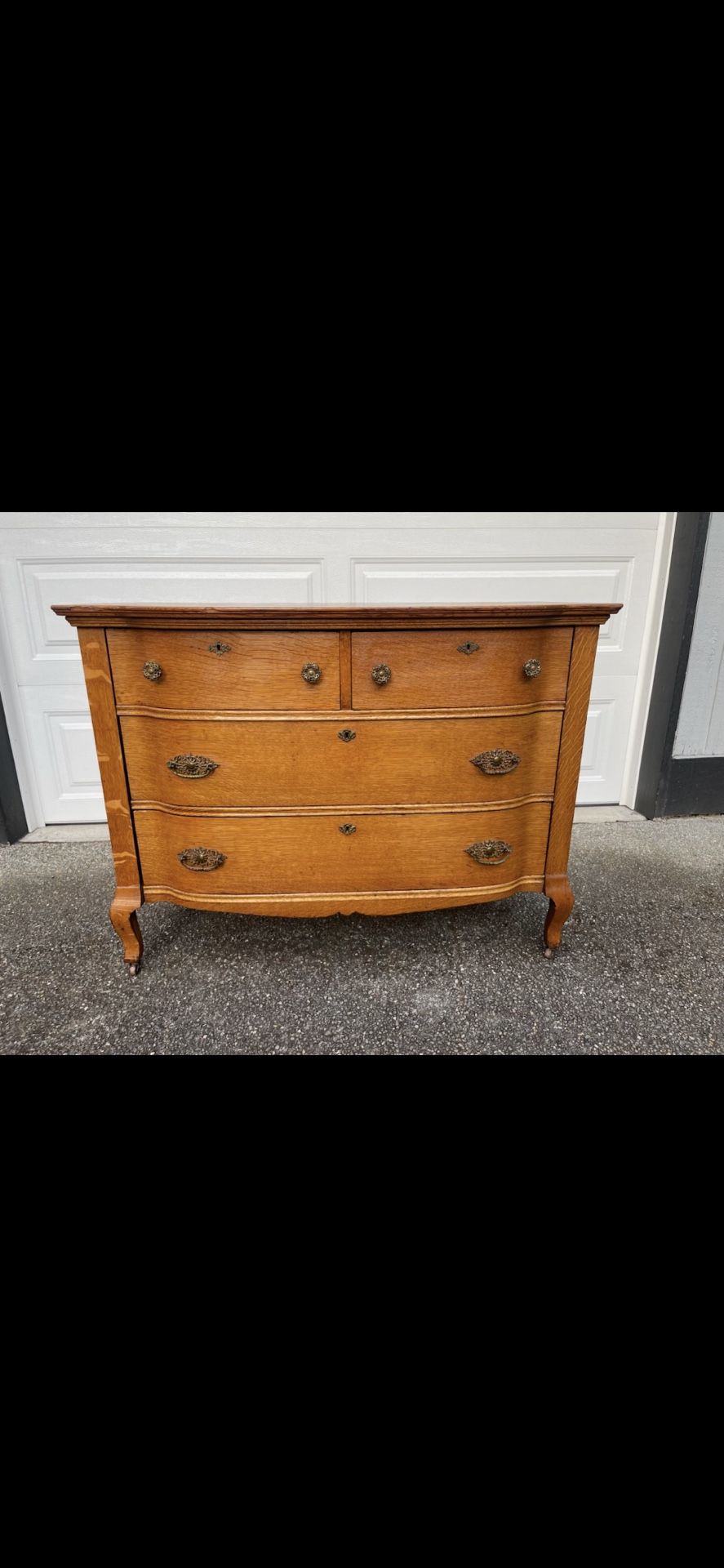Vintage 4 Drawer Dresser