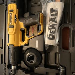 Dewalt Fully Automatic 27 Cal. Nailer