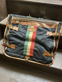 Vintage Lark Garment Bag w/ United Airlines Tag – Leather & Canvas Travel Luggage