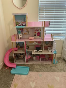 Sam’s Club Doll House